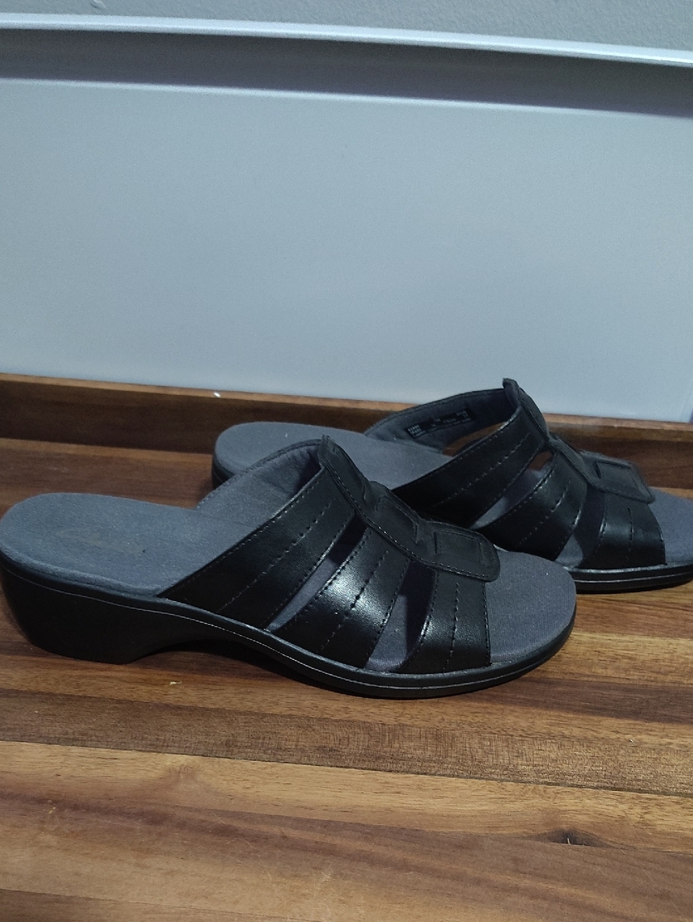 Clark's Women's Black Slip-On Mule Sandals - Comfortable Casual